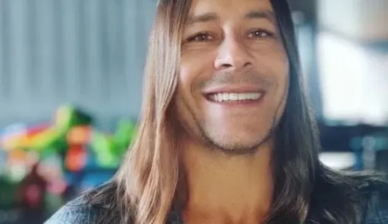 Você já tentou "ser gay"? Ator diz que já, mas não conseguiu: "não era da minha natureza"