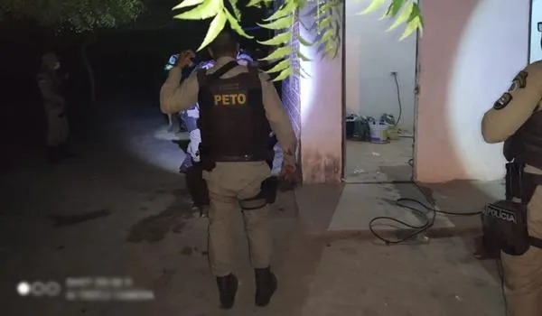 Maconha e pinos de cocaína são encontrados em festa 'paredão' em Capim Grosso
