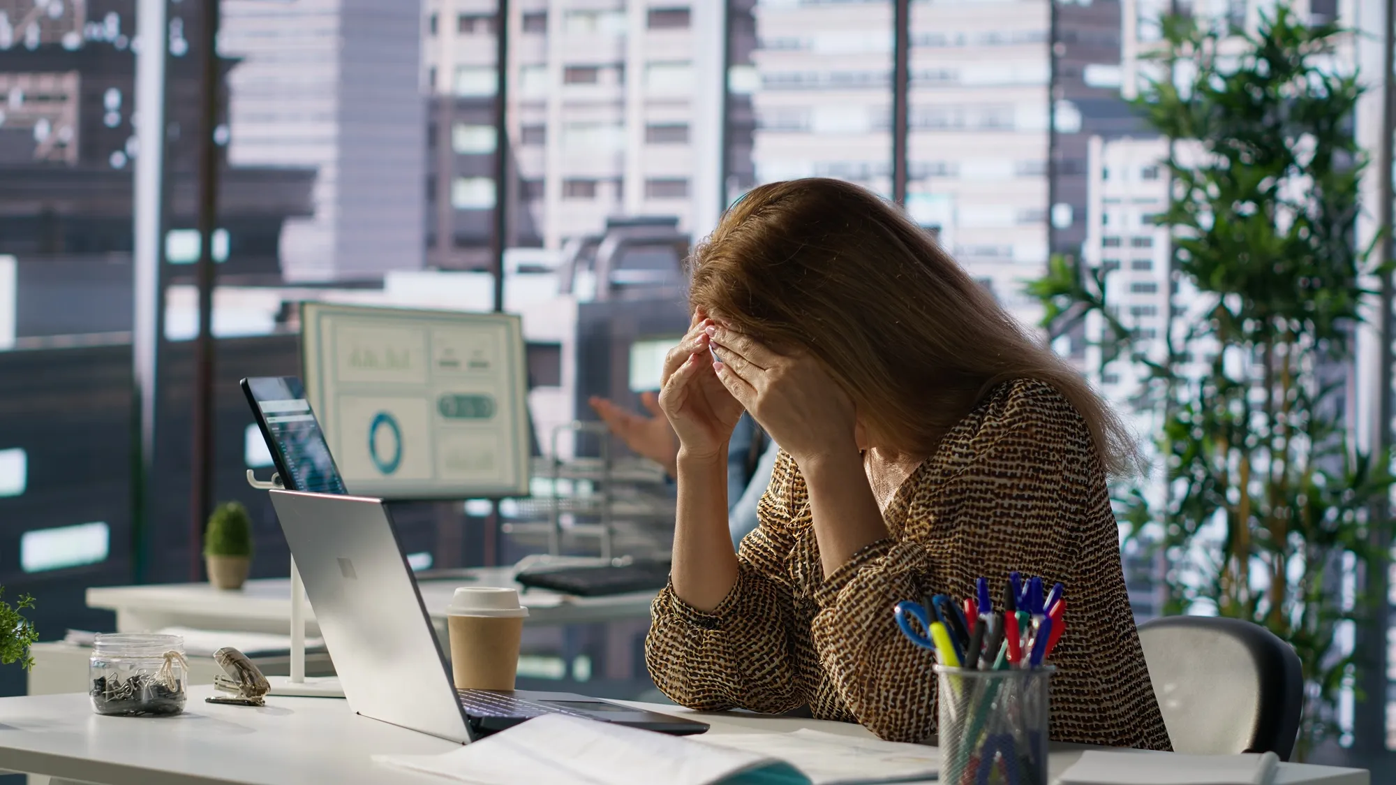 Nova norma amplia obrigação de empresas com saúde mental dos funcionários
