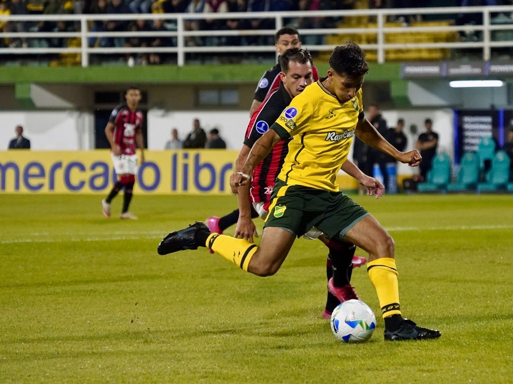 Tanto o Vitória quanto o Defensa y Justicia não fizeram um bom jogo e empataram em 0x0.Foto: Reprodução/X