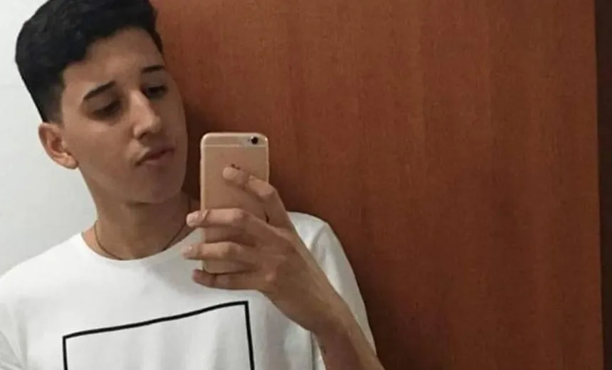 Barbárie: jovem entra na ‘linha de tiro’ e morre ao salvar a mãe durante assalto