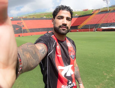 Saiba quem é Emanuel Brítez, novo zagueiro do Vitória 