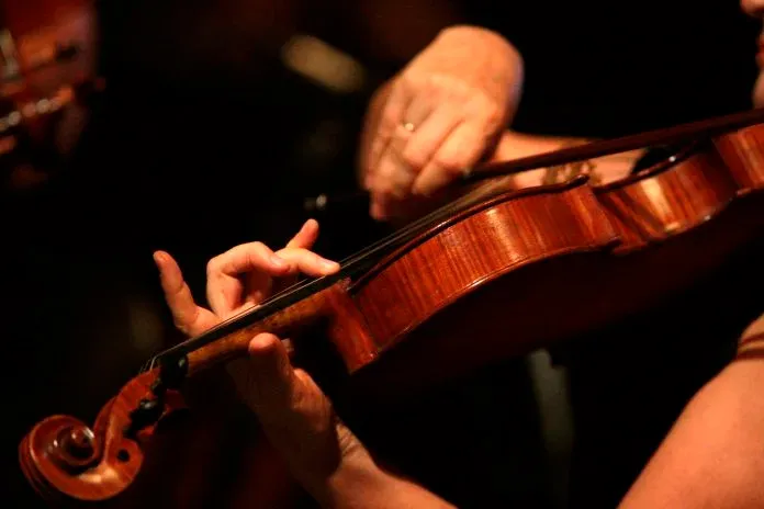 Teatro Castro Alves abre inscrições para cursos gratuitos de música