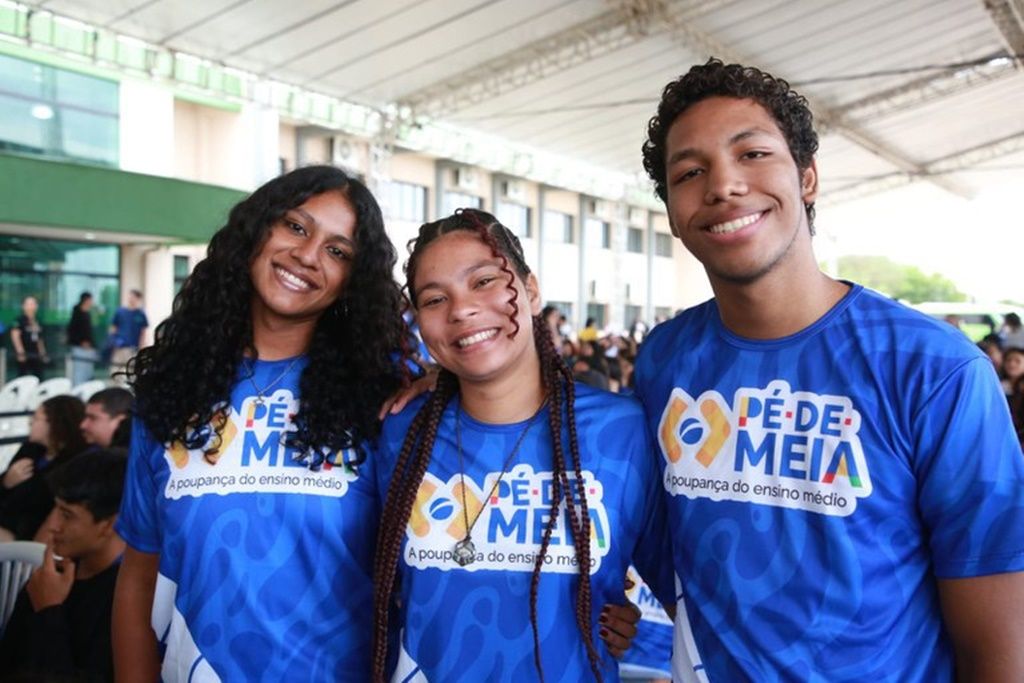 O repasse do Pé-de-Meia havia sido bloquado pelo TCU após uma decisão em janeiro. Foto: Luis Fortes/MEC
