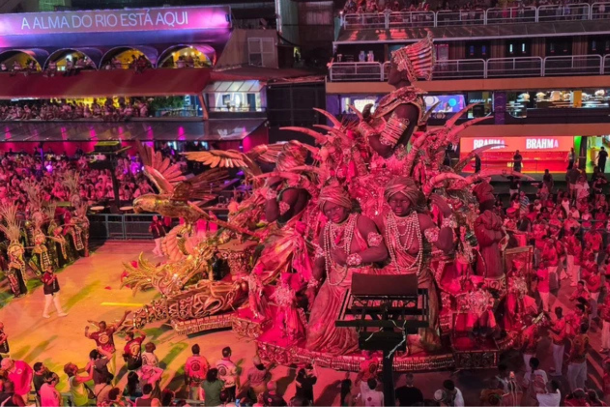 Alegoria Uni&atilde;o De Maric&aacute;.  Tr&ecirc;s Pessoas Atropeladas Durante Desfile.|  Foto: Divulga&ccedil;&atilde;o 