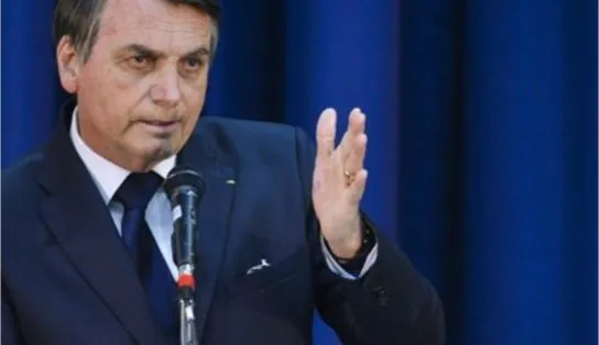 Bolsonaro diz que pretende aumentar valor médio do Bolsa Família para R$ 250