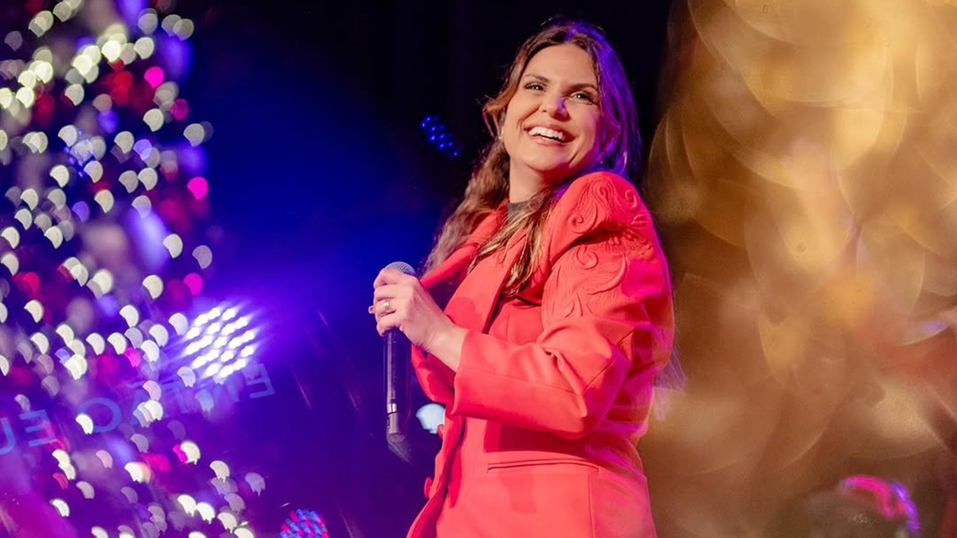 Aline Barros é um das atrações do Canta Bahia. Foto: Redes Sociais / @alinebarros