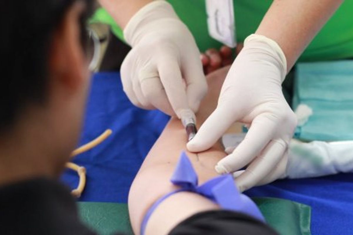 Exames, regras e quem pode doar: Aratu On Explica o transplante de medula &oacute;ssea no Brasil