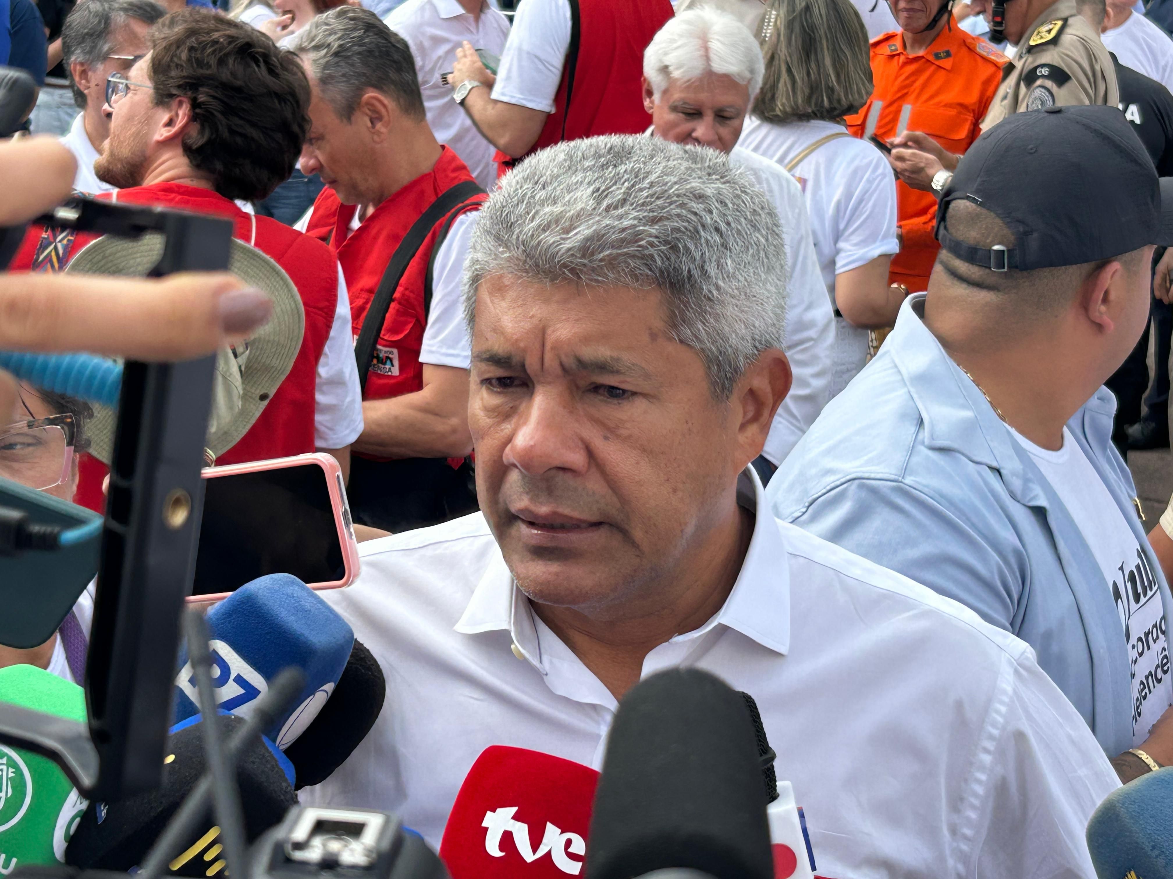 Jerônimo fala sobre expectativa para tornar 2 de Julho feriado nacional. Foto: Matheus Caldas /  Aratu On2