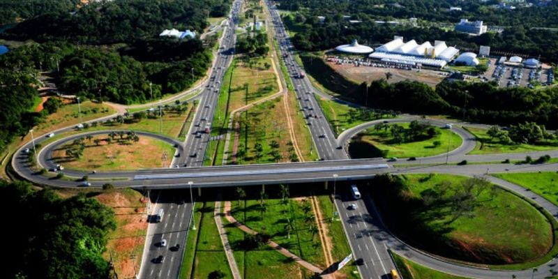 A Av. Paralela e a Suburbana estão entre as vias com maior fluxo de motos e índices de alta velocidade em Salvador/Foto: Reprodução 
