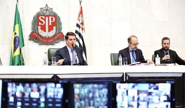 Assembleia de São Paulo reduz salários de deputados e funcionários durante pandemia