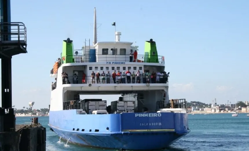 Idosa morre durante travessia de ferry boat; família diz que faltou assistência médica