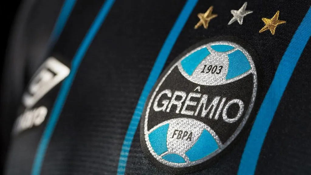 É TRETA: Reportagem diz que Grêmio usou drones para espionar rivais; Diretor nega