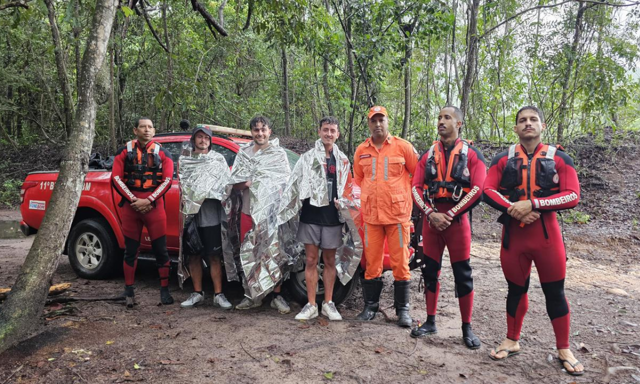 Turistas s&atilde;o resgatados ap&oacute;s mais de 24 horas perdidos na Chapada Diamantina.Foto: CMBA