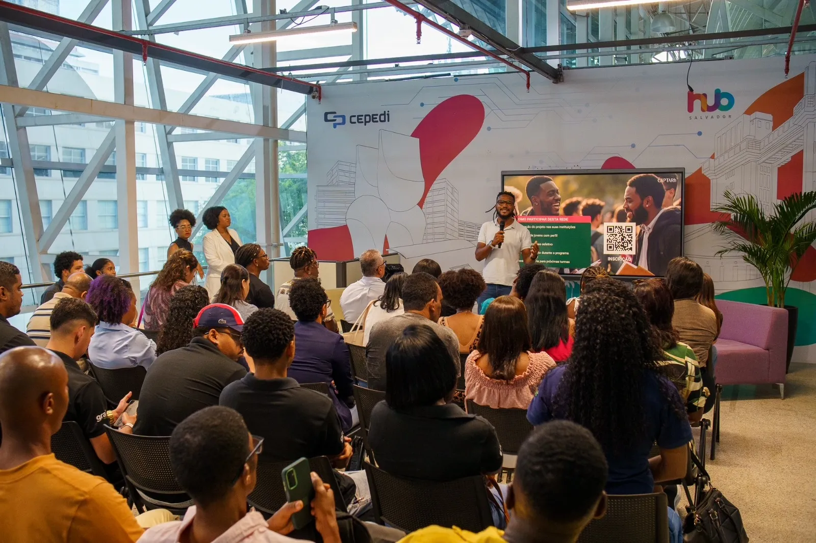 Startup do Hub Salvador lança mentoria para jovens de periferias de Salvador