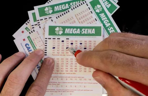 Mega-Sena acumula e poderá pagar R$ 33 milhões no próximo sábado