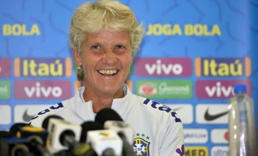Treinadora sueca celebra vitória na estreia pela Seleção brasileira feminina: 'Algo que jamais esquecerei'