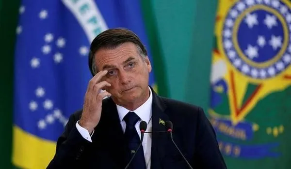 Dos 67 vereadores e prefeitos que utilizaram sobrenome 'Bolsonaro', apenas um se elegeu: o filho do presidente