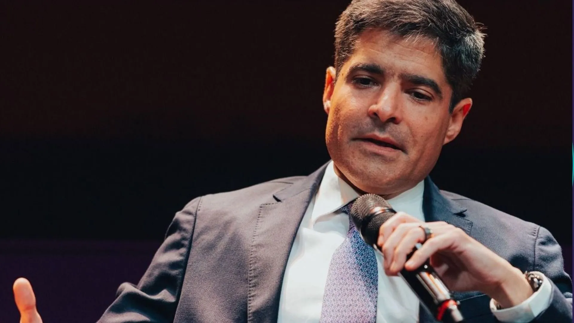 Empresa de ACM Neto prestou serviço para o Banco Master