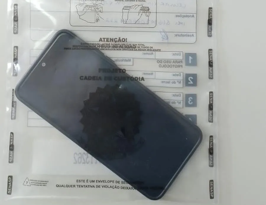 Professor é preso em Feira de Santana por produzir e guardar pornografia infantil