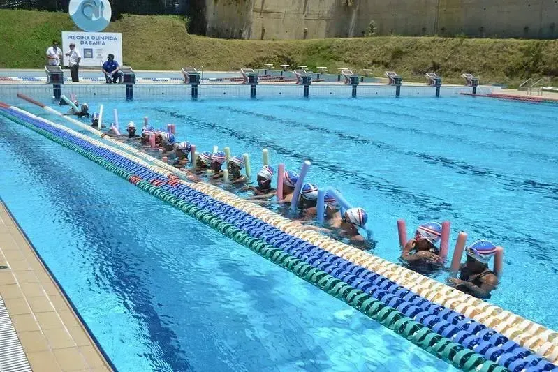 Aulas Gratuitas de hidroginástica natação e polo aquático. Foto: Divulgação