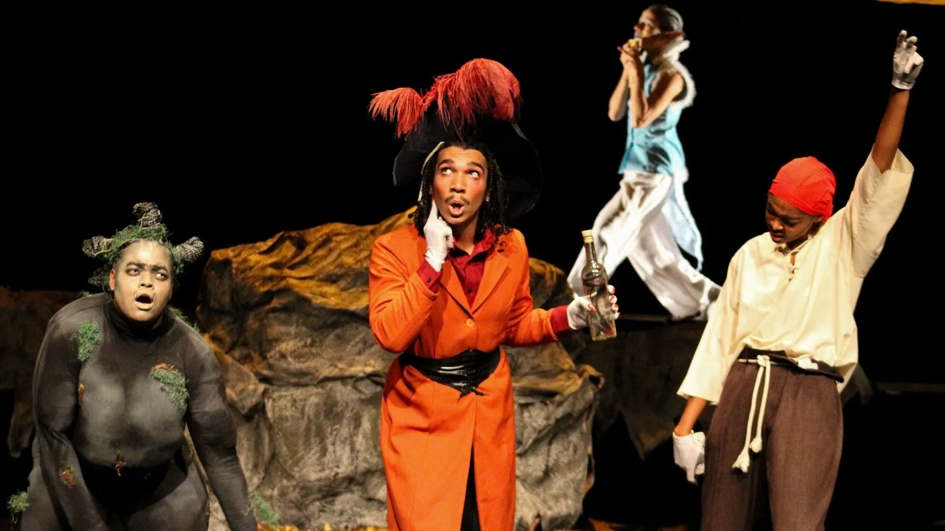 'A Tempestade', releitura cômica de Shakespeare, estreia no teatro da Ufba