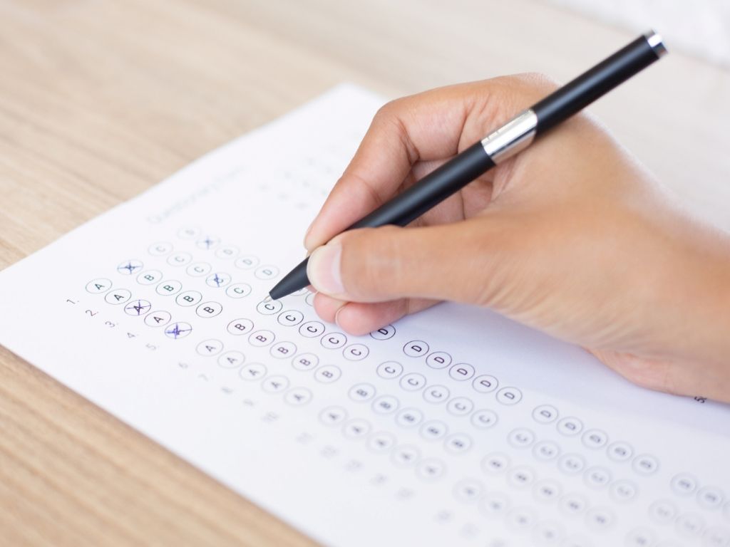 Doadores de medula óssea têm direito à isenção na inscrição do Enem dos concursos. Foto: Reprodução / Freepik