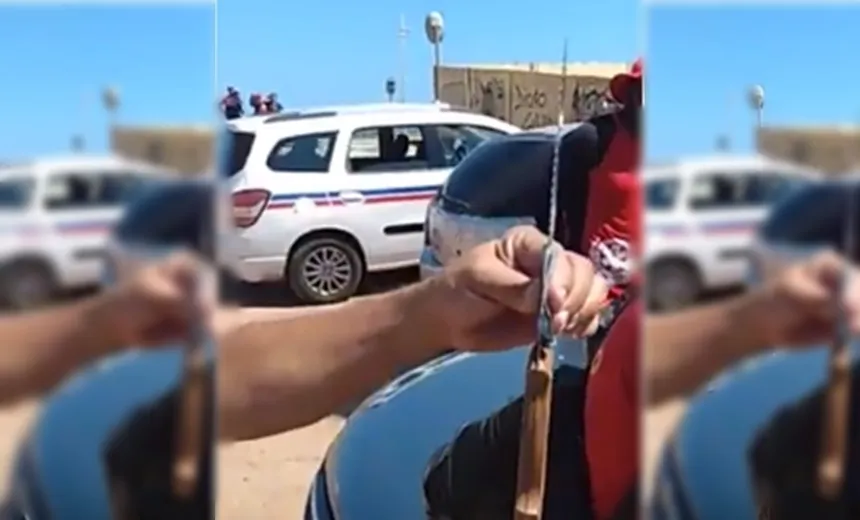 Vídeo: casal chama táxi, assalta motorista com faca e na fuga, acaba preso em Patamares