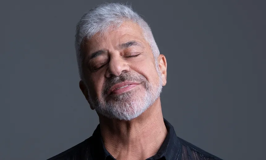 Lulu Santos apresenta show da turnê "Pra Sempre" em Salvador neste sábado