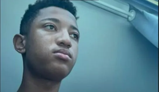 Influencer de Salvador diz ter sido roubado e feito refém: "Na própria favela que eu nasci e me criei"; vídeo