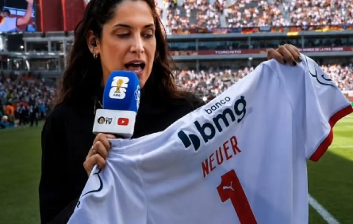 VÍDEO: Repórter presenteia Neuer com camisa do Bahia durante Copa do Mundo
