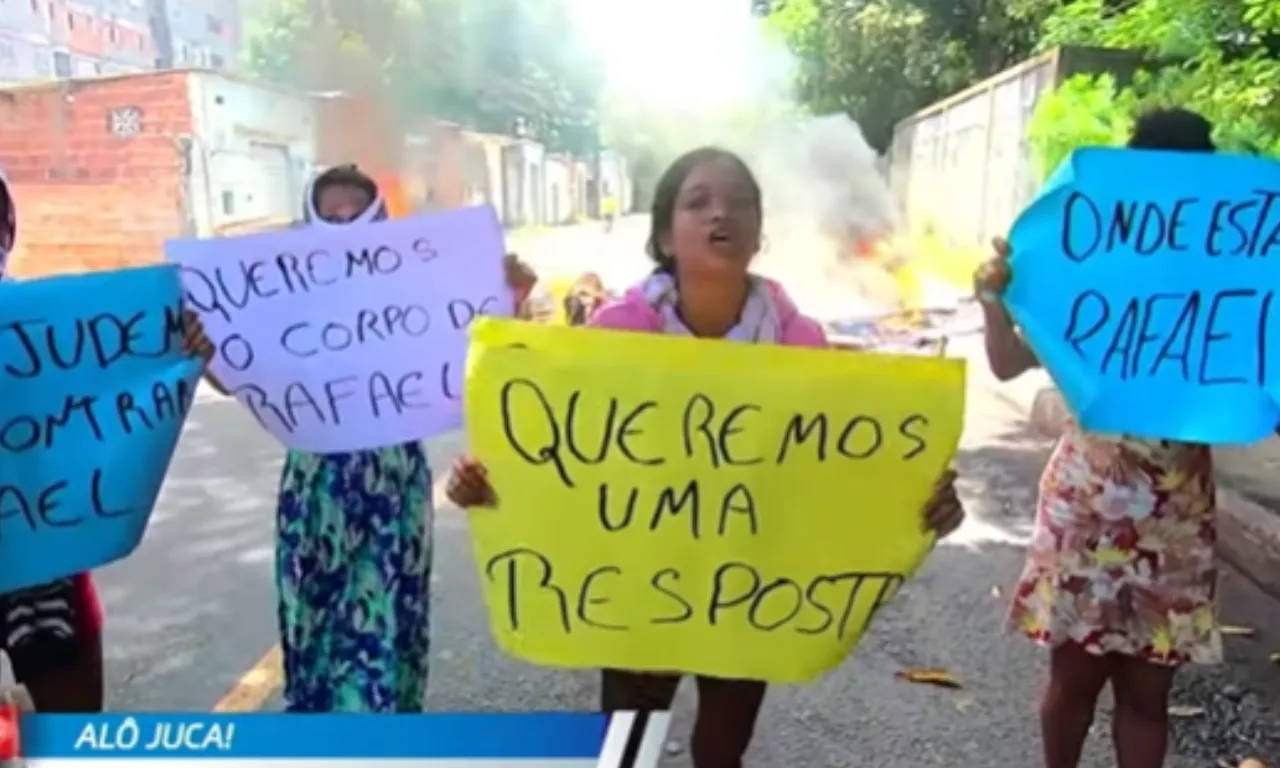 Familiares pedem corpo de homem assassinado pelo Tribunal do Crime