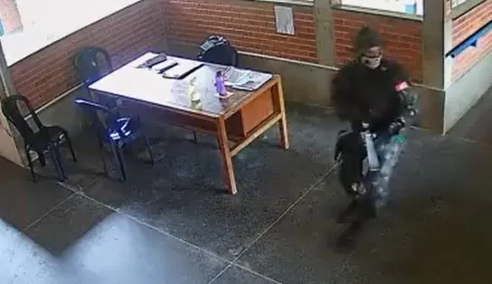 Natural do Espírito Santo, Richarlison lamenta ataques com arma de fogo em escolas do estado: "impossível de acreditar"