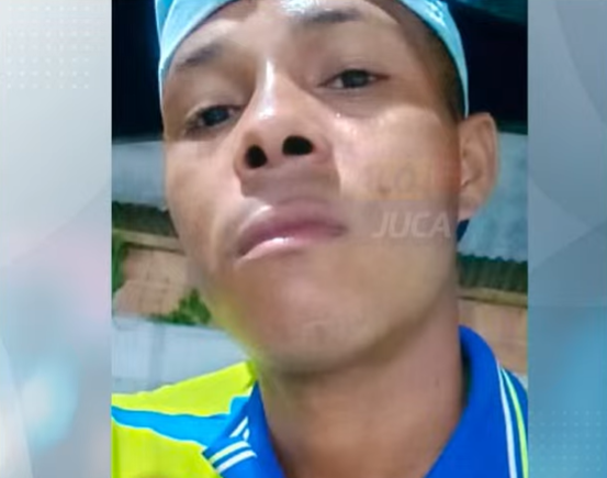Corpo de entregador foi encontrado boiando no rio Joanes nesta segunda (14).| Foto: Alô Juca/ Tv Aratu