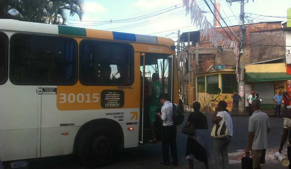 Após morte de jovem, rodoviários voltam a circular no Engenho Velho da Federação, mas ameaçam novas paralisações