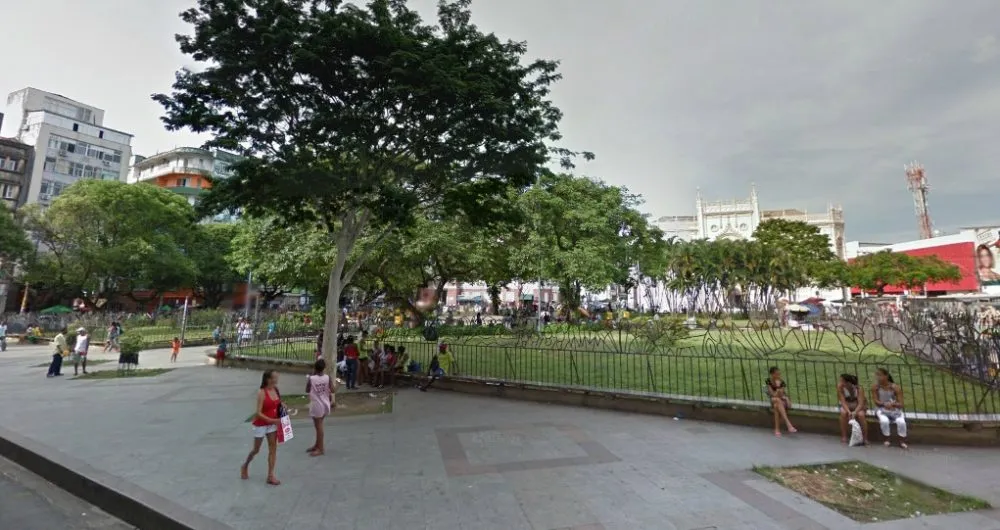 Imagem da Praça da Piedade 
