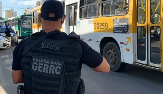 Envolvido em latrocínio de padre em Stella Maris é preso por assalto a ônibus; crime aconteceu em 2014