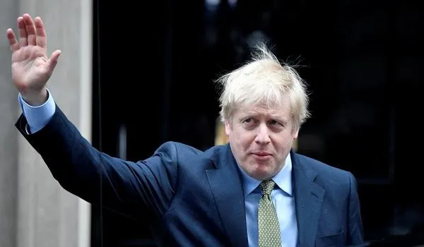 Primeiro-ministro do Reino Unido, Boris Johnson é transferido para a UTI após contrair coronavírus