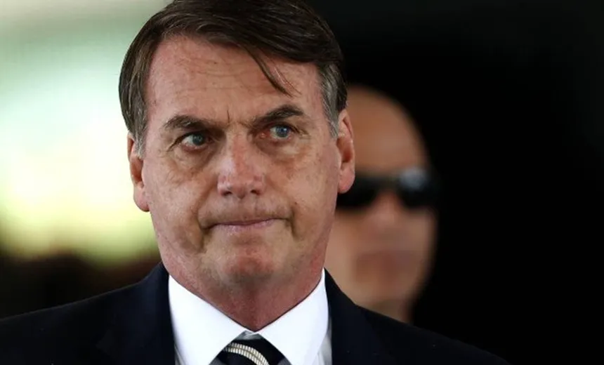 Por reforma, Bolsonaro negocia com desafetos e caciques da “velha política”