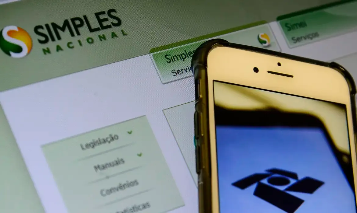 Micro e pequenas empresas podem aderir ao Simples Nacional até quarta-feira (31)