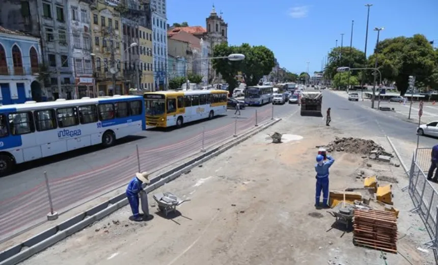 Trânsito da Praça Cairu será alterado definitivamente a partir deste sábado; entenda