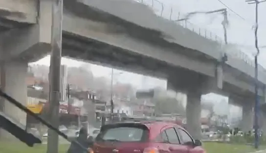 Chuva forte causa transtornos em Salvador e mau tempo deve seguir até o final da semana; veja previsão 