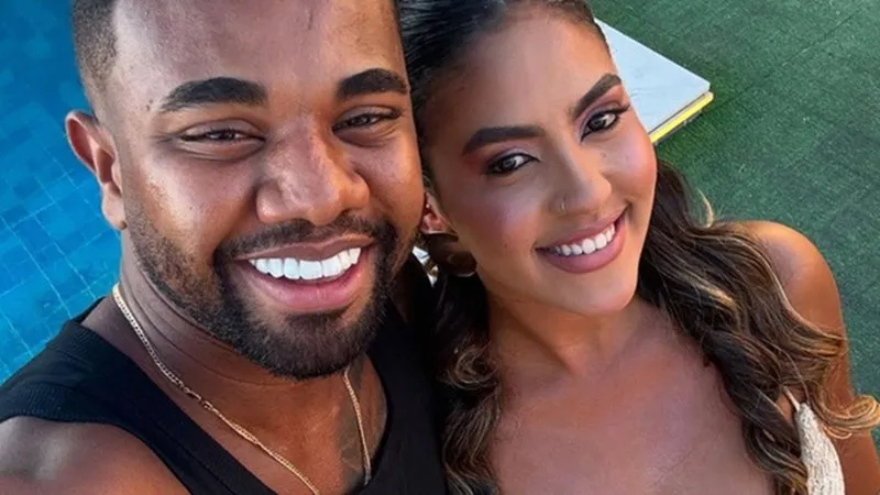Ex de Davi Brito, Adriana rebate críticas sobre sucesso: 'Mérito próprio'