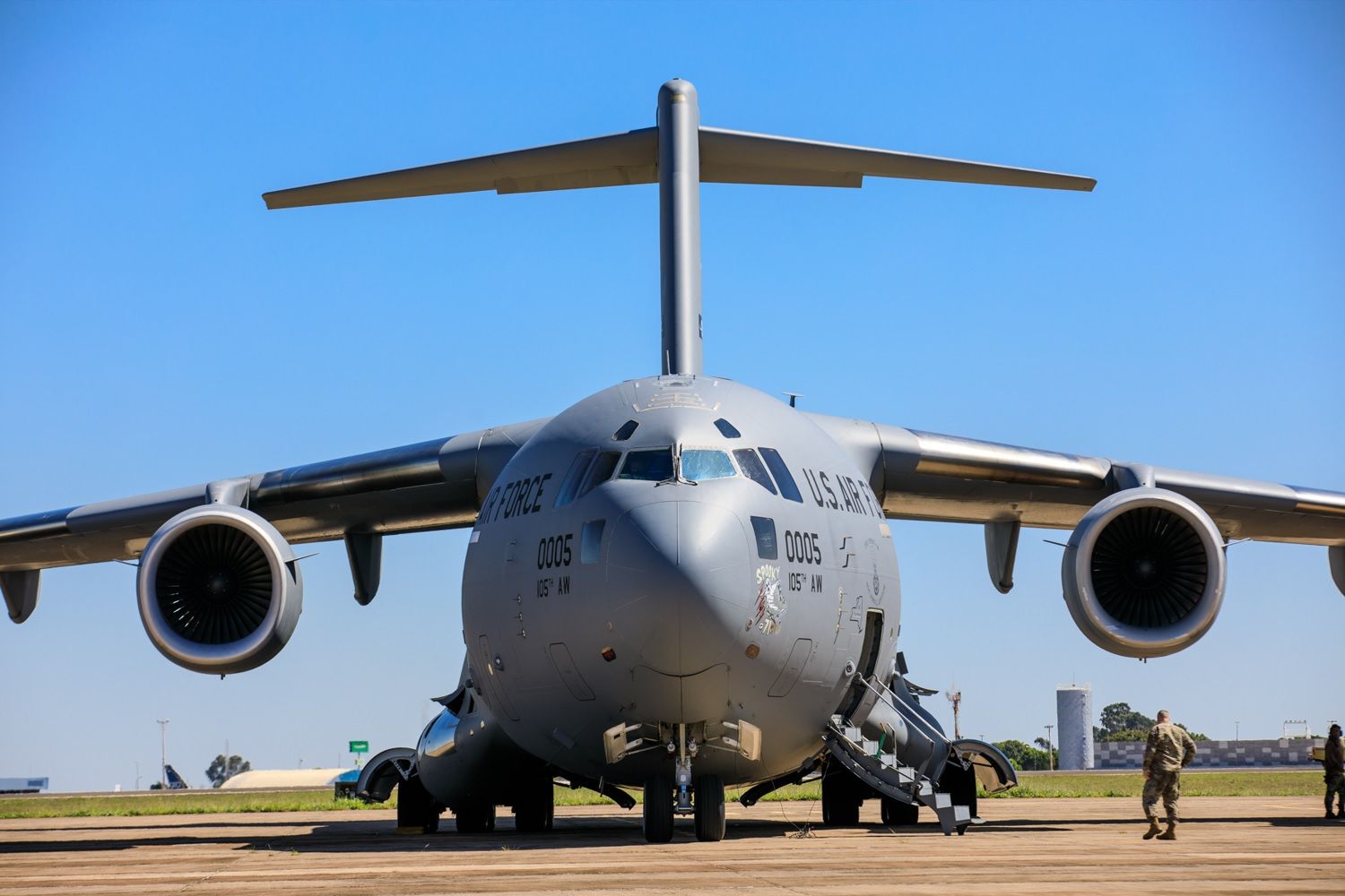Avião da Força Aérea dos EUA pousou no Brasil. Foto: Ilustrativa / FAB