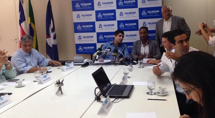 Prefeito anuncia 72 intervenções nas áreas de risco; projeto deverá ficar pronto em 30 dias