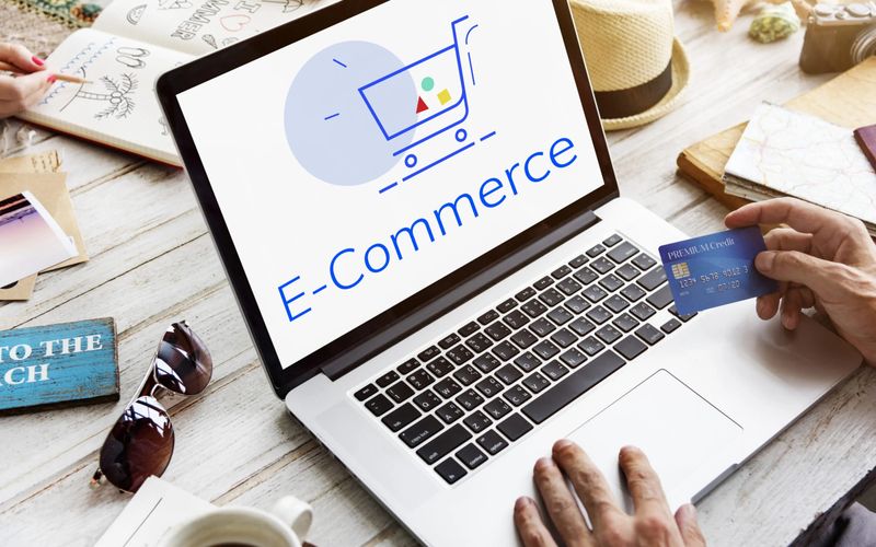 As compras online devem dominar o Dia das M&atilde;es em 2026. A expectativa &eacute; que o e-commerce movimenta mais de R$ 11 bilh&otilde;es no pa&iacute;s/Foto: Reprodu&ccedil;&atilde;o 