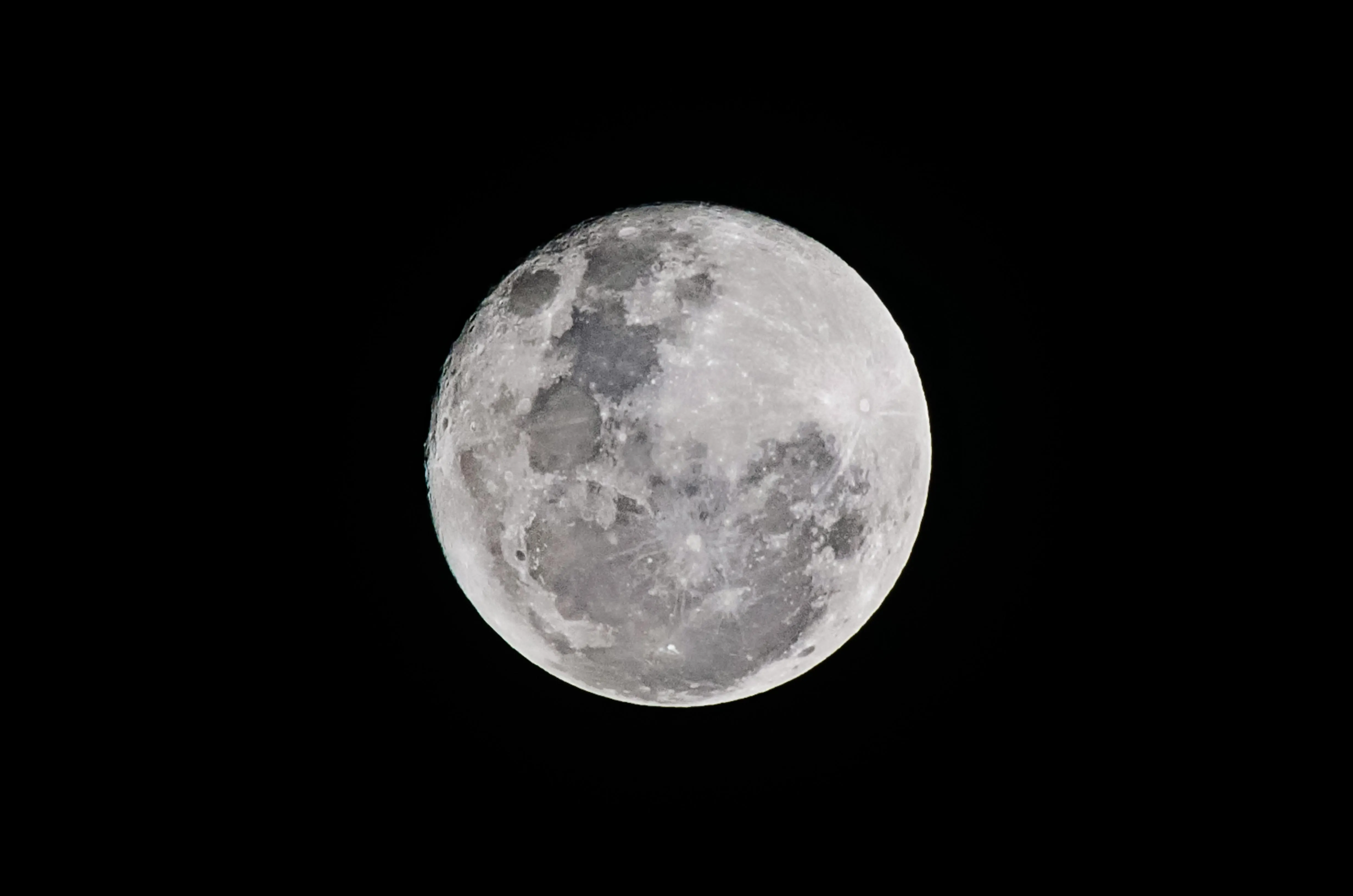 ‘Lua Cheia do Veado' acontece nesta quinta-feira. Foto: ilustrativa / freepik