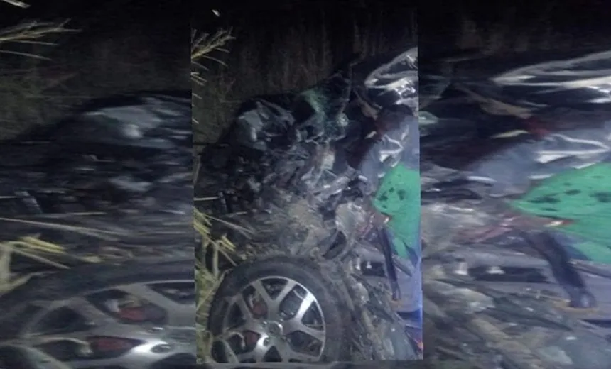 BA-270: acidente entre carro e caminhão deixa quatro vítimas; uma em estado grave
