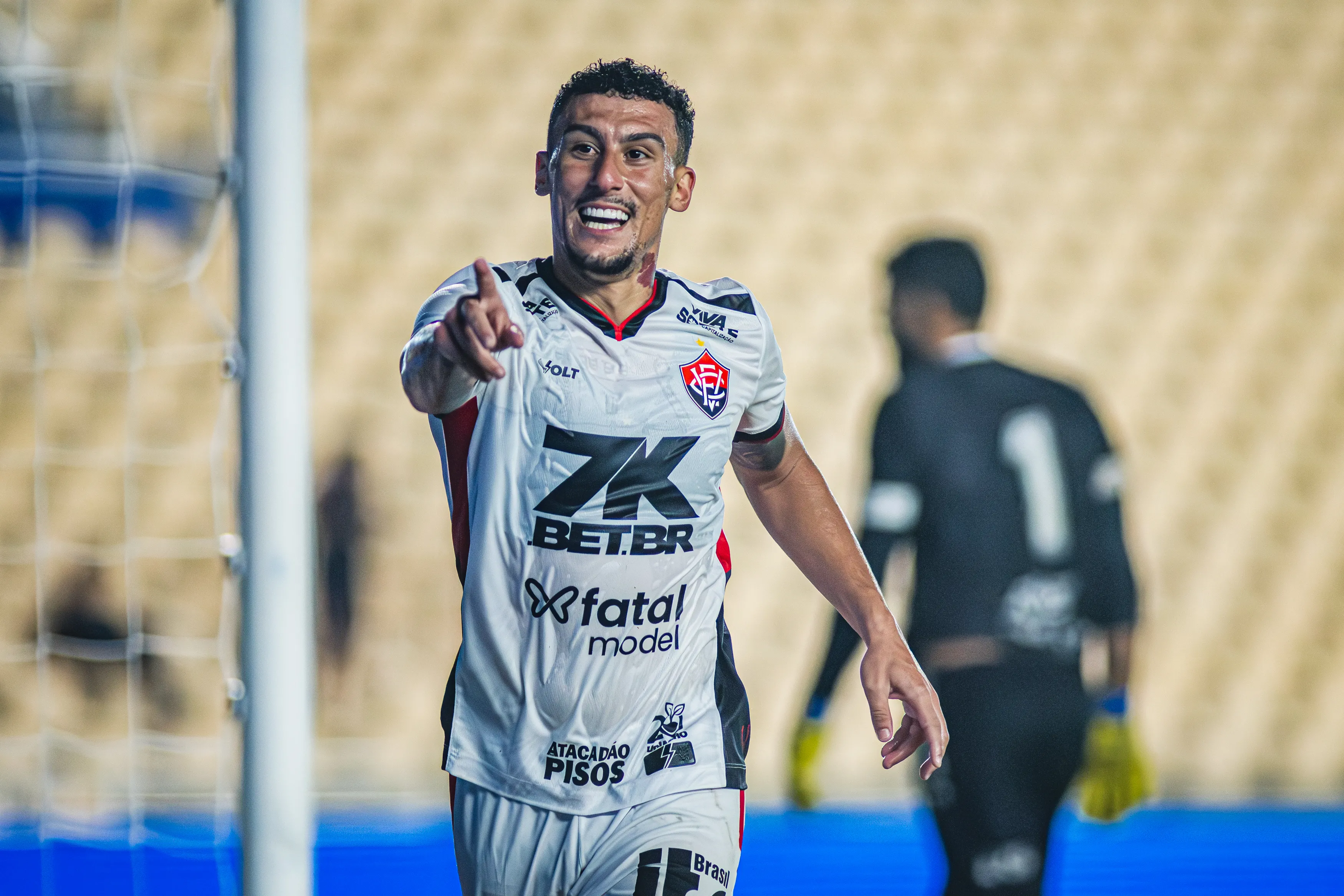 Vitória vence Maranhão