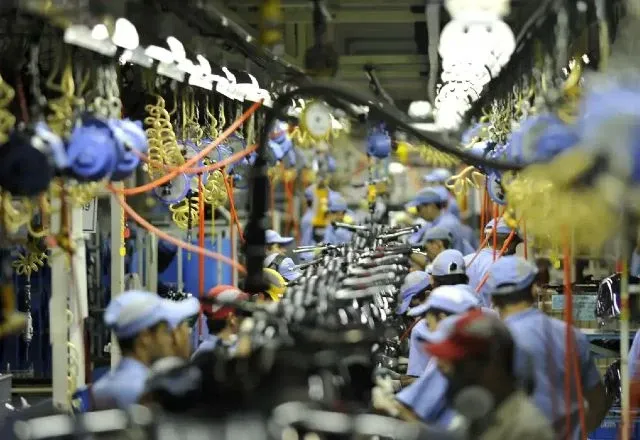 Cni Projeta Desacelera&ccedil;&atilde;o Da Economia, Influenciada Pelos Juros Altos Ag&ecirc;ncia Brasil